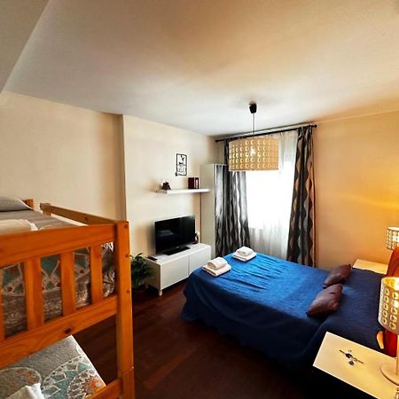 Rooms Arago Barcelona Luaran gambar