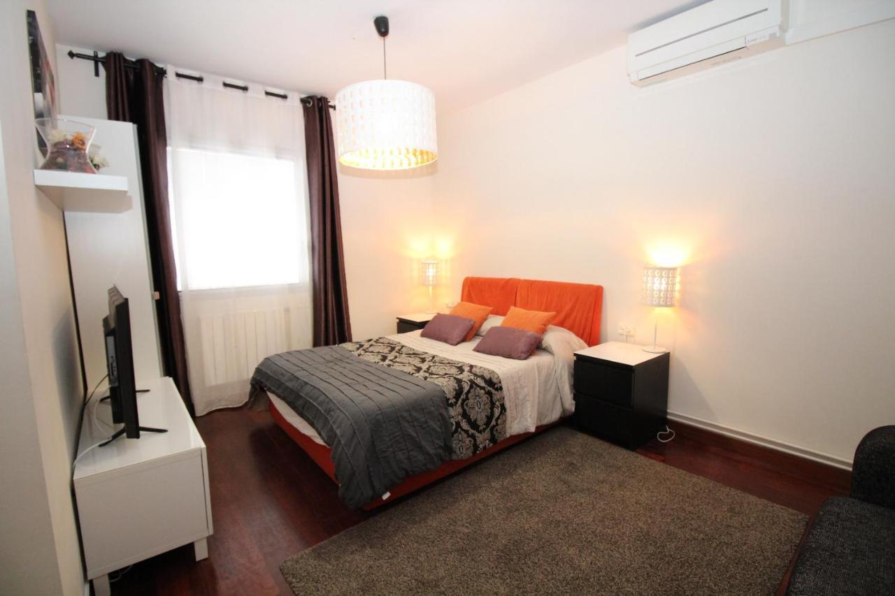 Rooms Arago Barcelona Luaran gambar