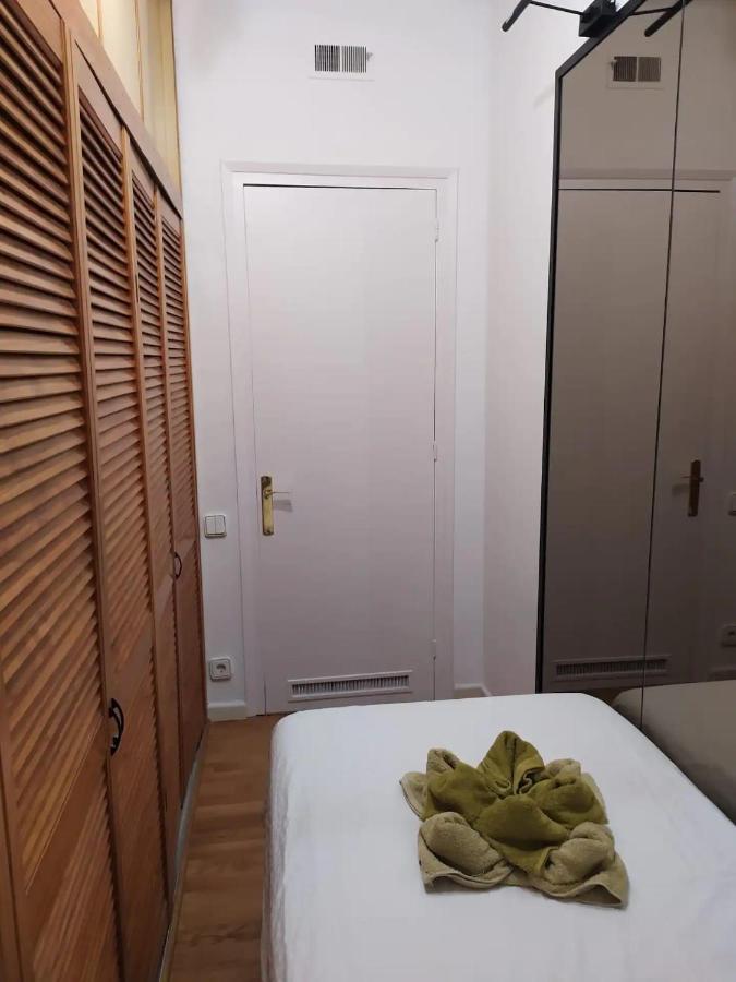 Rooms Arago Barcelona Luaran gambar