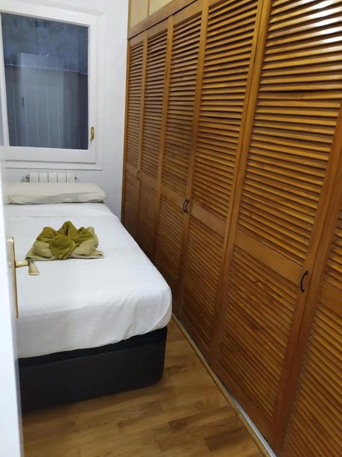 Rooms Arago Barcelona Luaran gambar