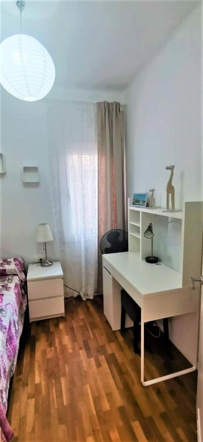Rooms Arago Barcelona Luaran gambar