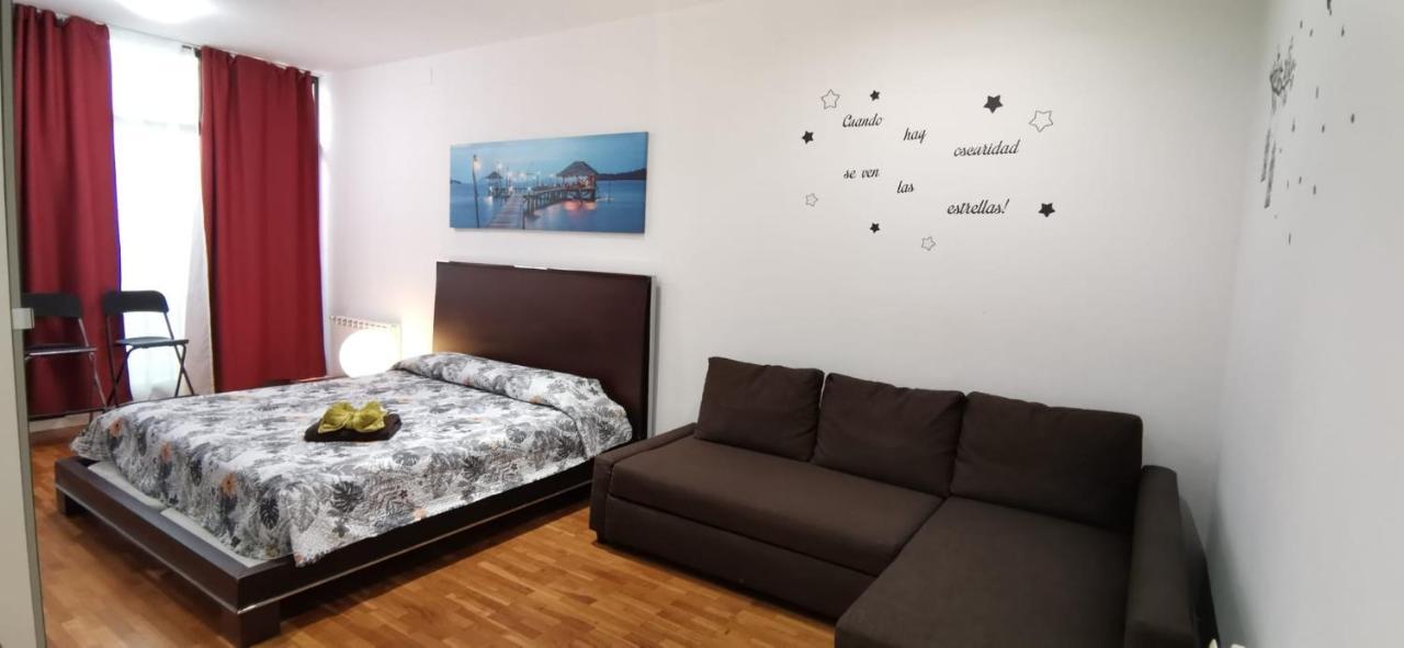 Rooms Arago Barcelona Luaran gambar