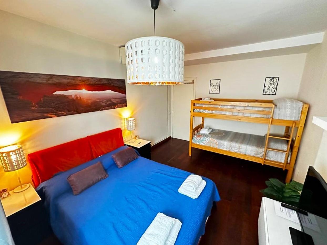 Rooms Arago Barcelona Luaran gambar