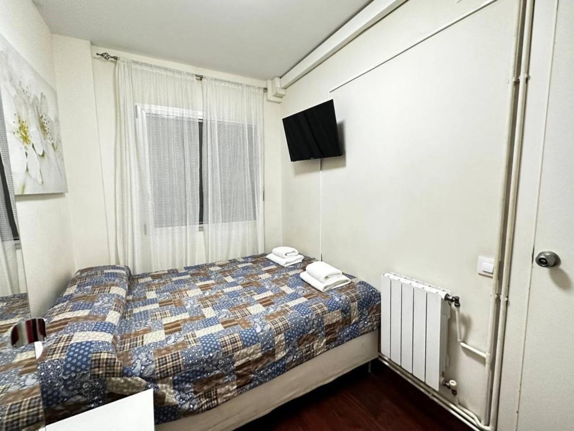 Rooms Arago Barcelona Luaran gambar